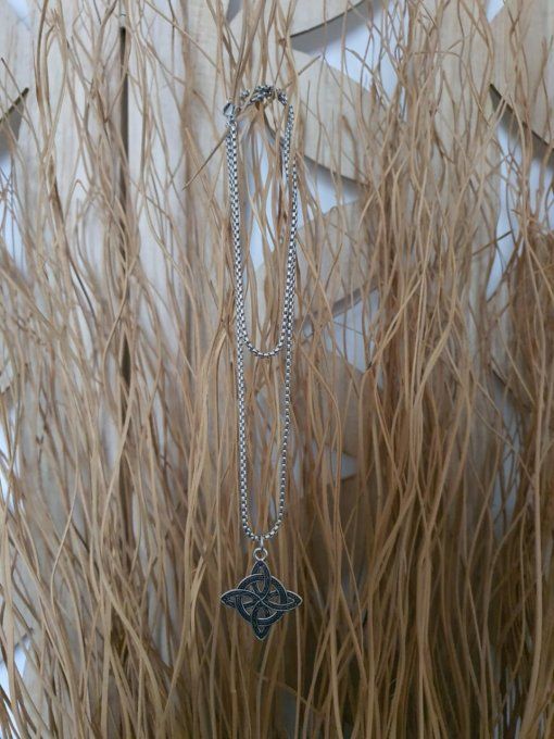 Pendentif Noeud de Sorcière (acier inoxydable, vendu avec chaîne)